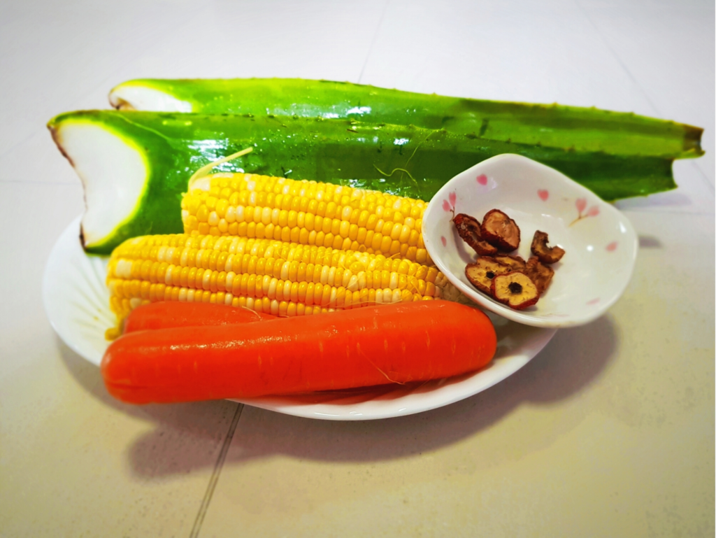 aloe vera and corn soup