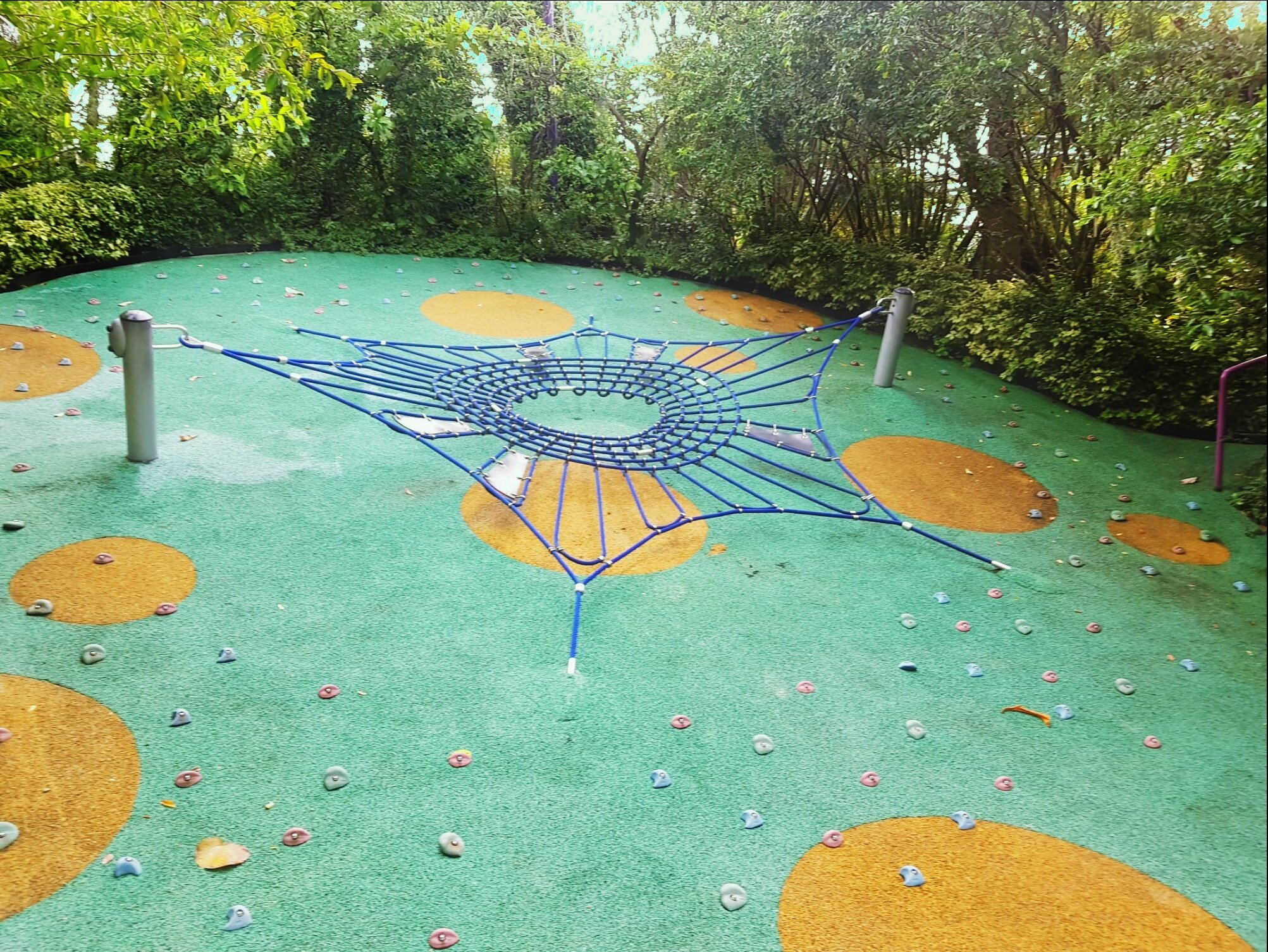 Far East Organisation Children's Garden
Gardens by the Bay playground 