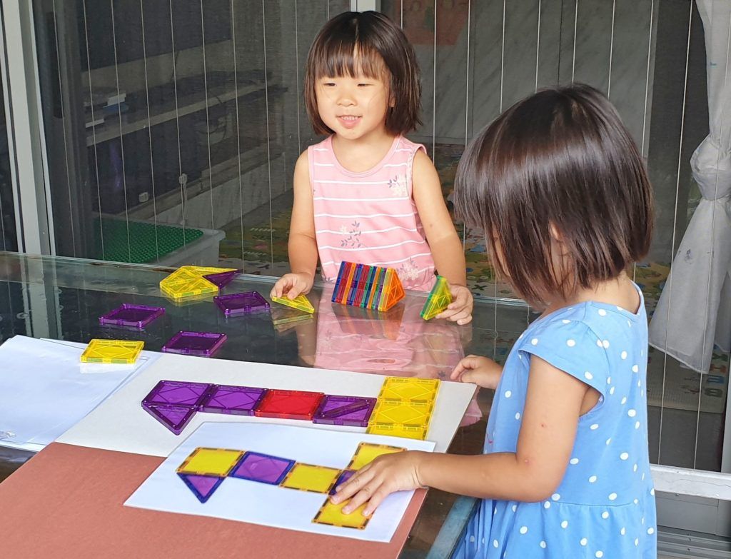 magnetic tiles for building numbers